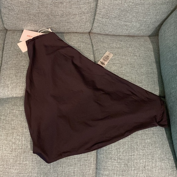 Good American Black 10 Ways To Wear Black Bikini Bottom Size 6/3XL - Picture 6 of 6